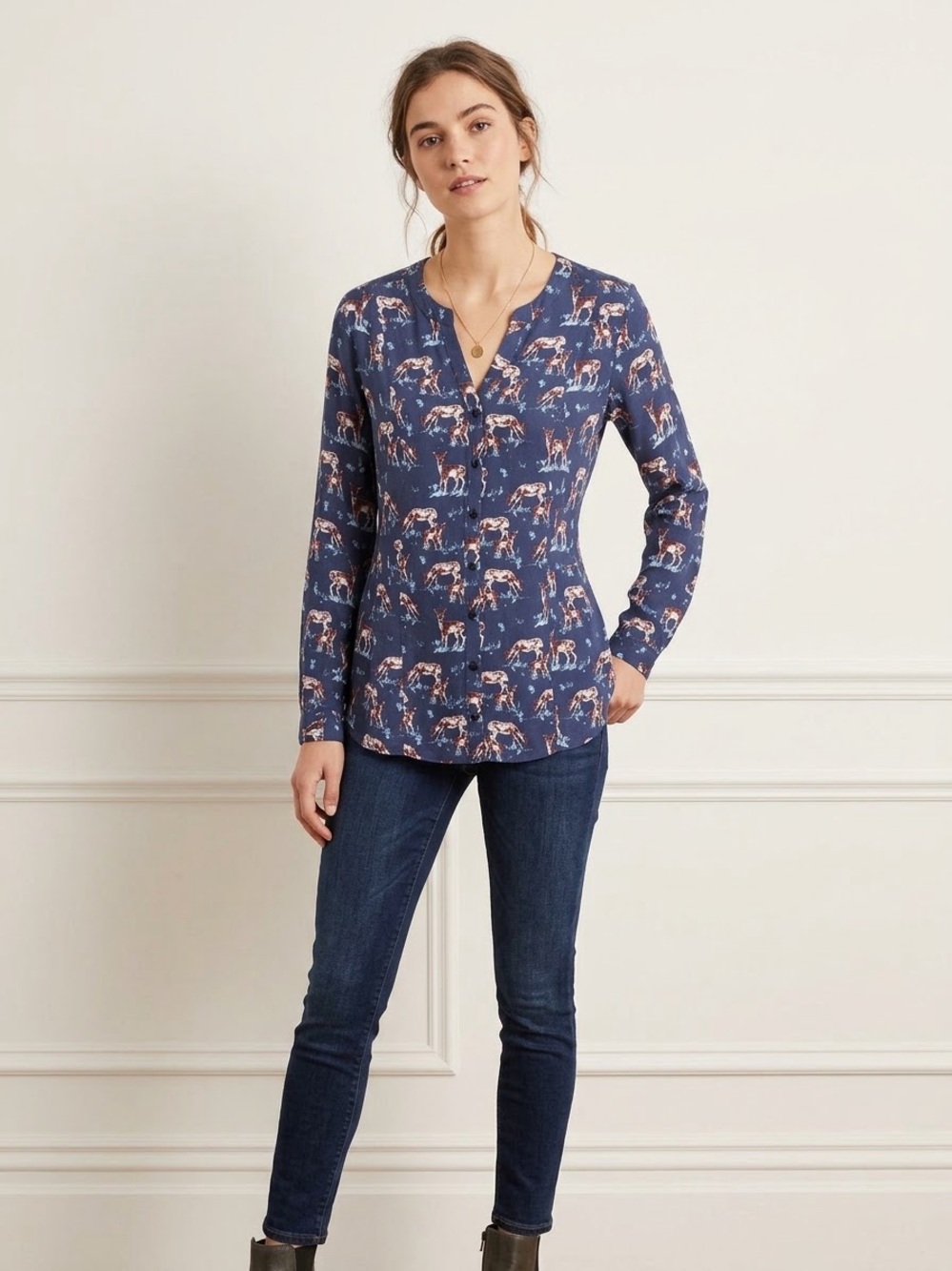 ModCloth "Trusty Travel" Deer Print Button-Down Blouse - Size M - EUC